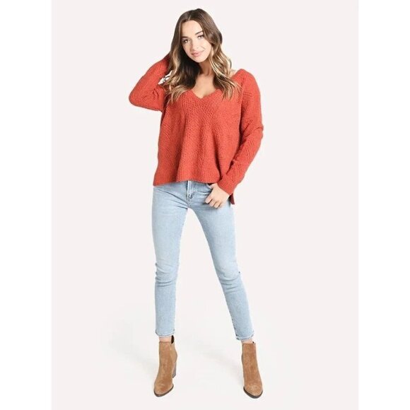 Cupcakes and Cashmere Maj Sweater NWT - Picture 2 of 8